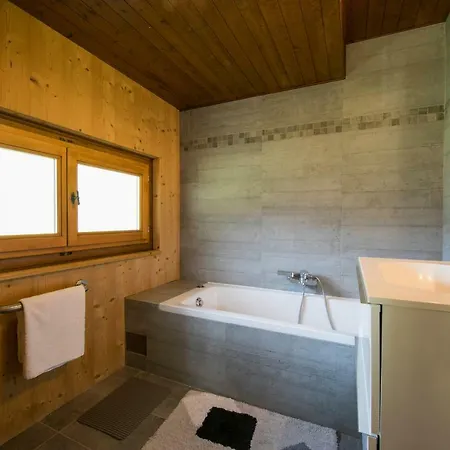 Sainte-foy-l'argentiere Chalet Sleeps 8 *