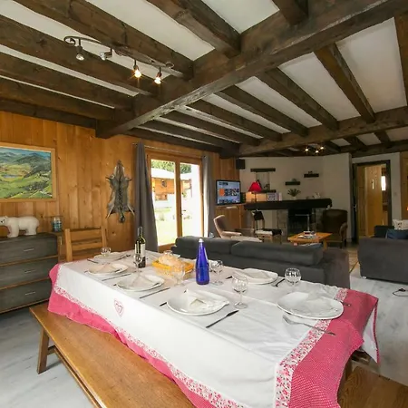 Sainte-foy-l'argentiere Chalet Sleeps 8 *