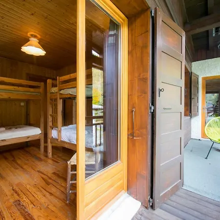 Domek alpejski Sainte-foy-l'argentiere Chalet Sleeps 8 *